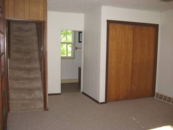 4th image of 237 Crosby Ave NE