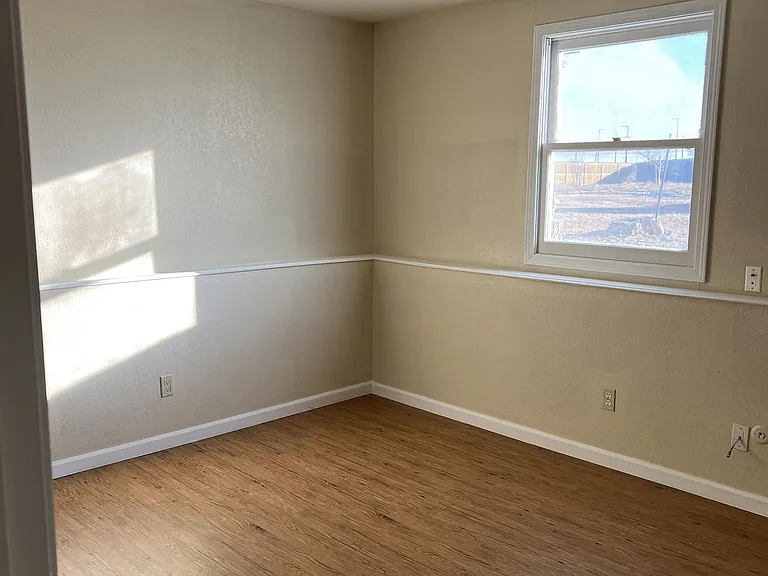 2510 Edmunds St — Photo 7