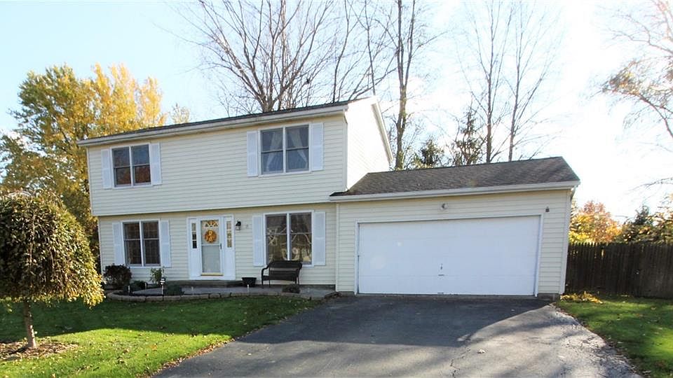 1st image of 15 Saveria Dr