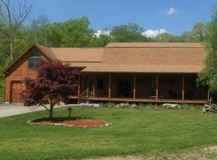 461 Snake Hill Rd, Glocester, RI 02857