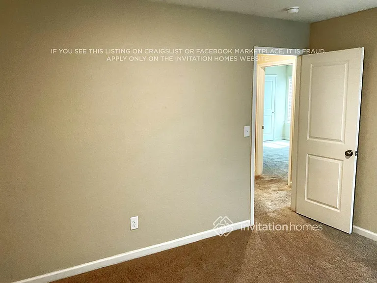 407 Vermeer Ct — Photo 12