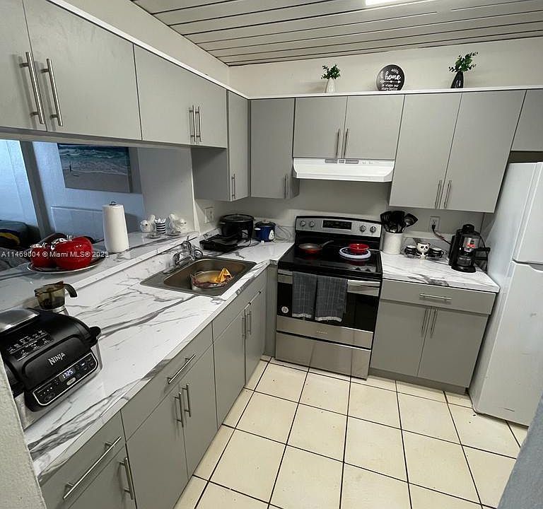 2nd image of 19791 SW 114th Ave APT 134