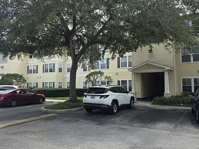 18348 Bridle Club Dr — Photo 3