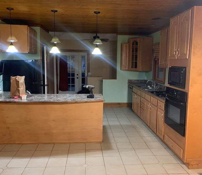 401 W Koplin Ave, Cissna Park, IL 60924 Zillow