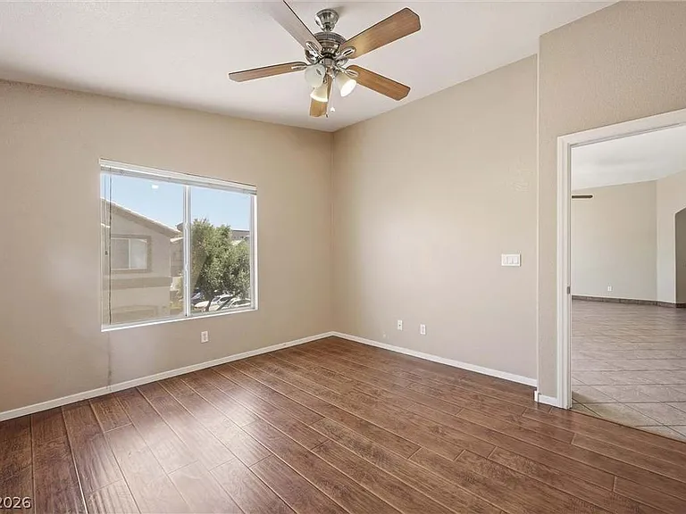 6316 Lorne Green Ave #101 — Photo 9