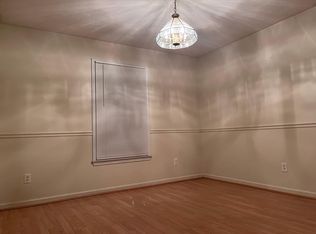 2405 English Station Dr, Lexington, KY 40514