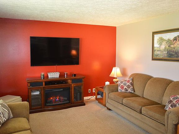 4th image of 1149 Mayfair Dr