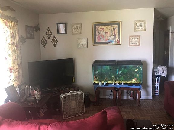 3rd image of 238 Sublett Dr