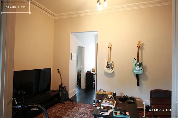 Rented by Grand & Co. | media 34