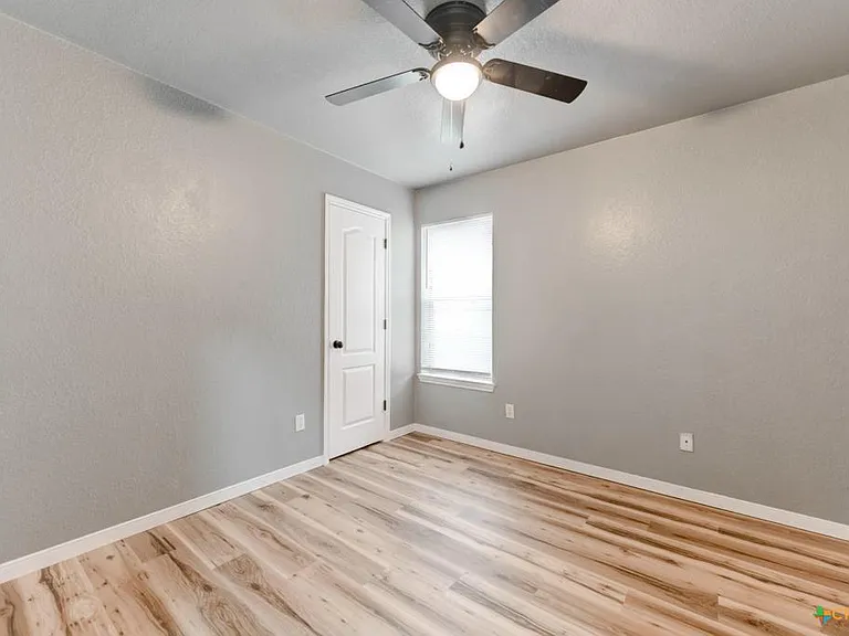 2321 Terrace Dr #D — Photo 9