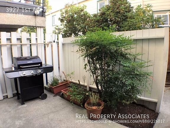4th image of 3927 1st Ave NE APT 11