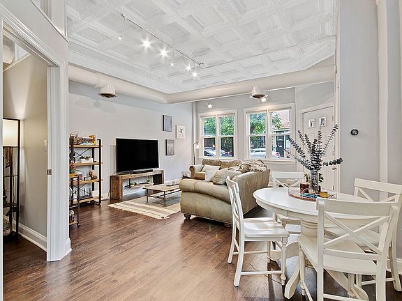 Open floorpan