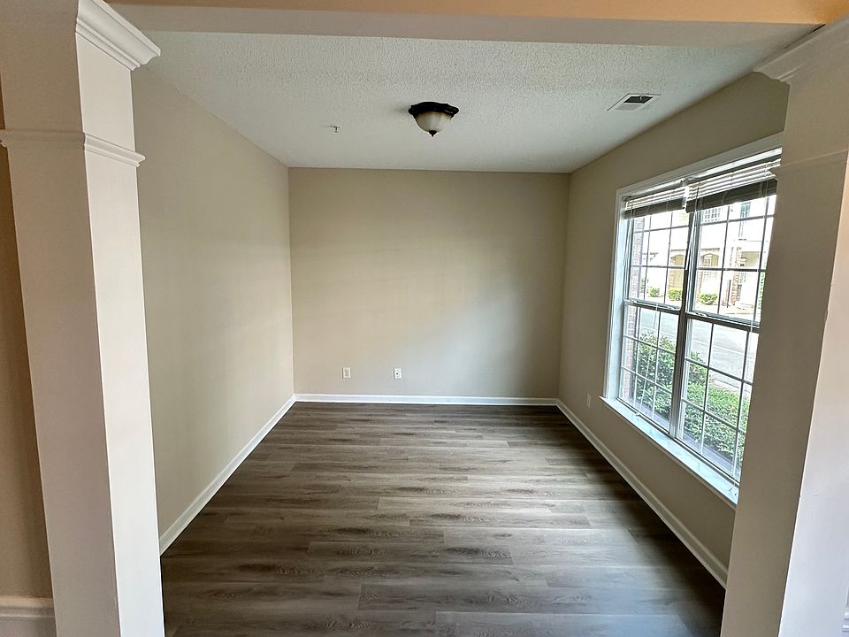 Room can be use as an office , first floor