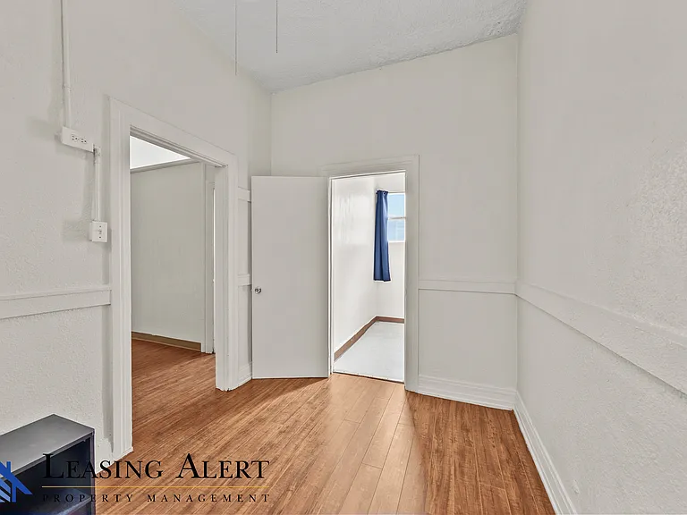 104 S Cummings St #104 — Photo 11