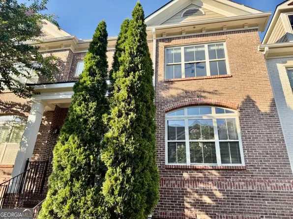 7670 Willoughby Ct, Alpharetta, GA 30005