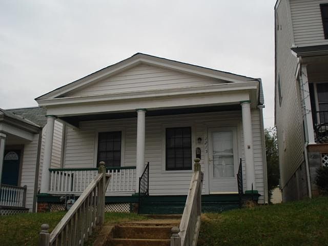 1st image of 1215 Idlewood Ave