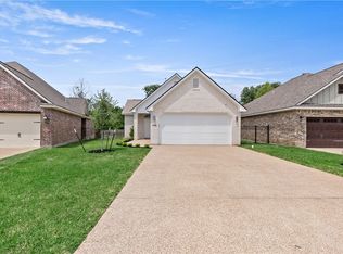 3533 Leesburg Path, Bryan, TX 77808