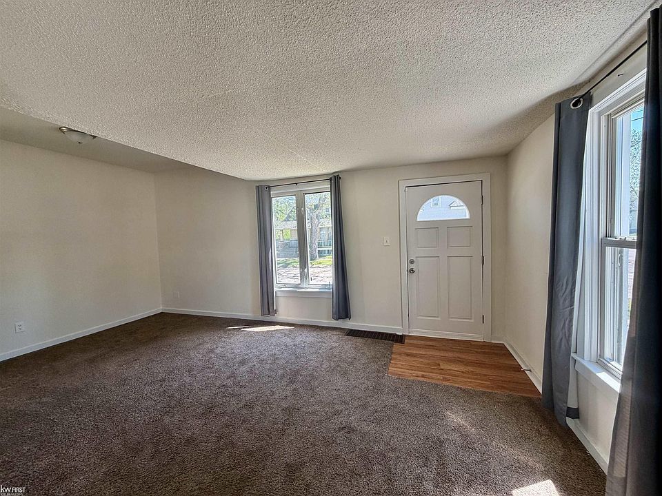 1217 Rawlins St, photo 24