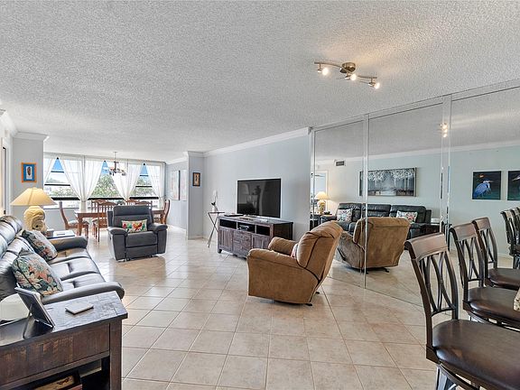 5th image of 10642 W Clairmont Circle #204