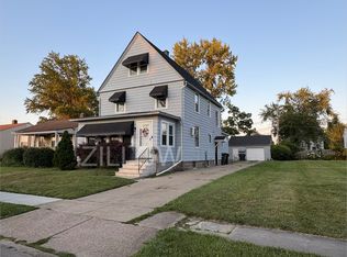 128 Warren Ave #UP, Elyria, OH 44035