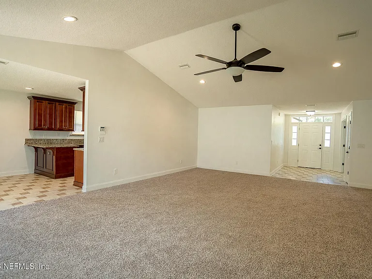 10355 Shelby Creek Rd S — Photo 18