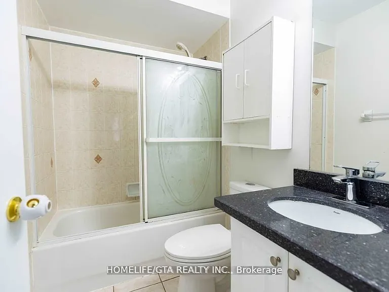 154 Goldenwood Cres — Photo 18
