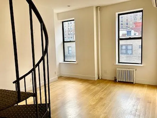 Rented by Corcoran | media 27