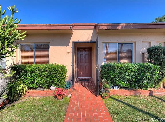 3rd image of 5544 SW 28th Ter #5544