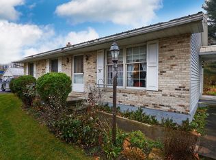 25 Center St, Milroy, PA 17063