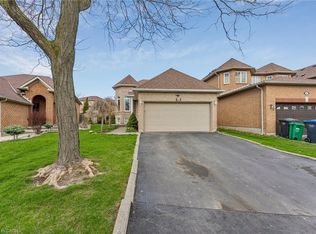 80 Pebblestone Cir, Brampton, ON L6X 4M8