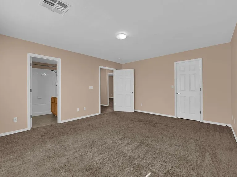 7330 Phlox Rd — Photo 14