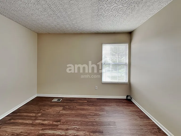 1124 Waterview Ct — Photo 18
