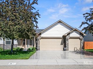 210 S Lancaster Dr, Nampa, ID 83686