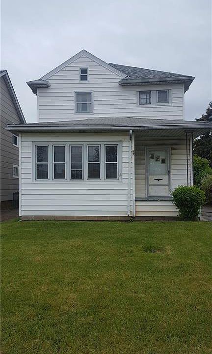 1st image of 67 Waverly Ave