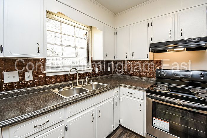 2nd image of 1737 Molly Dr