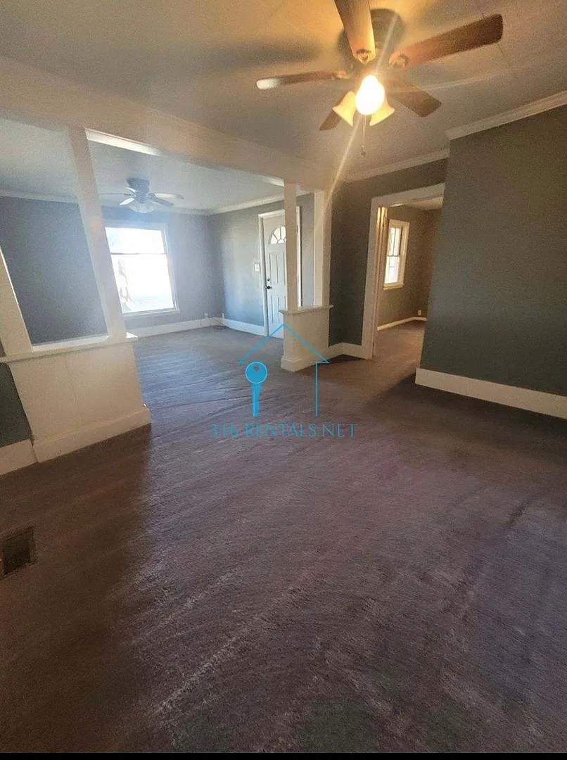 $850 - 2 bed 1 bath - Single Family Home — Photo 4