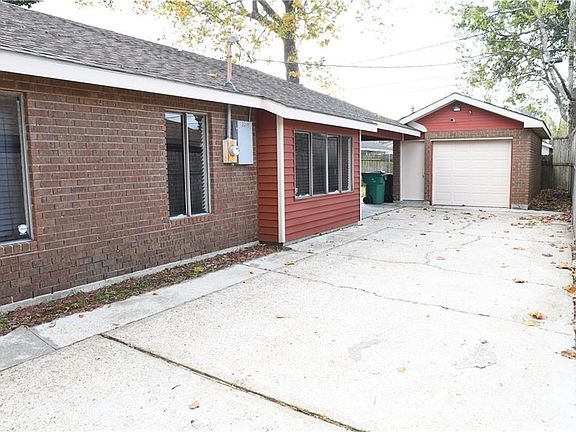 3rd image of 2213 Van Arpel Dr