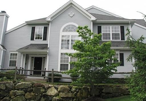 1st image of 244 Woodlands Dr