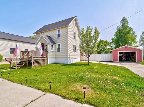 615 Garden Ave, Manistique, MI 49854