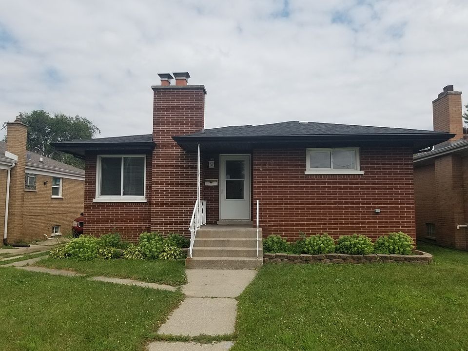 1st image of 449 Luella Ave
