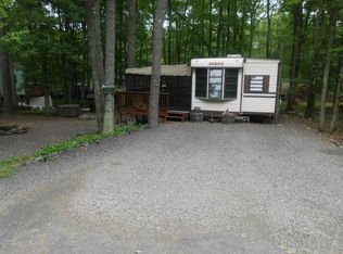 259 Village Dr E, Milford, PA