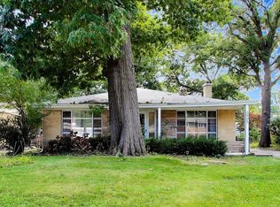 3905 Sugar Loaf Ln, Skokie, IL 60076