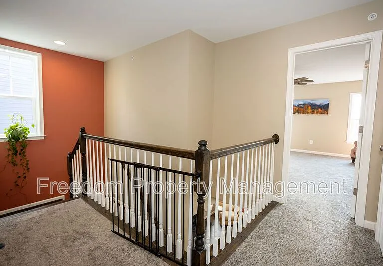 2425 Morgans Point Dr — Photo 22