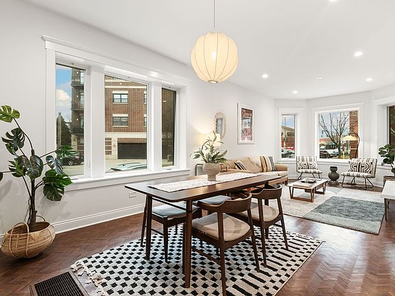 5th image of 3354 N Whipple St #1F