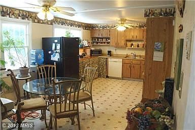 5th image of 212 Creek Ln