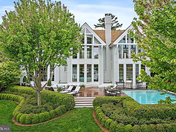 5th image of 8 Spa View Cir