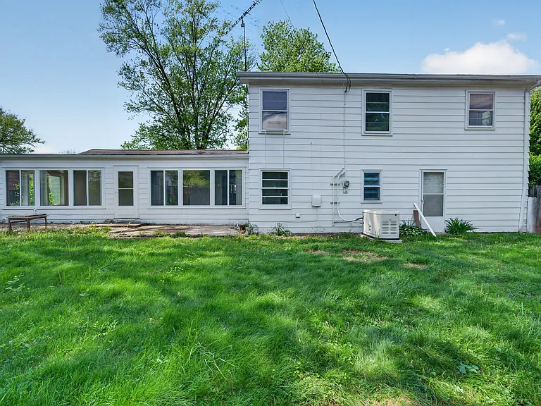 2206 S Courtland Ave — Photo 13