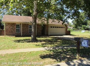 15 Collins Rd, Jacksonville, AR 72076