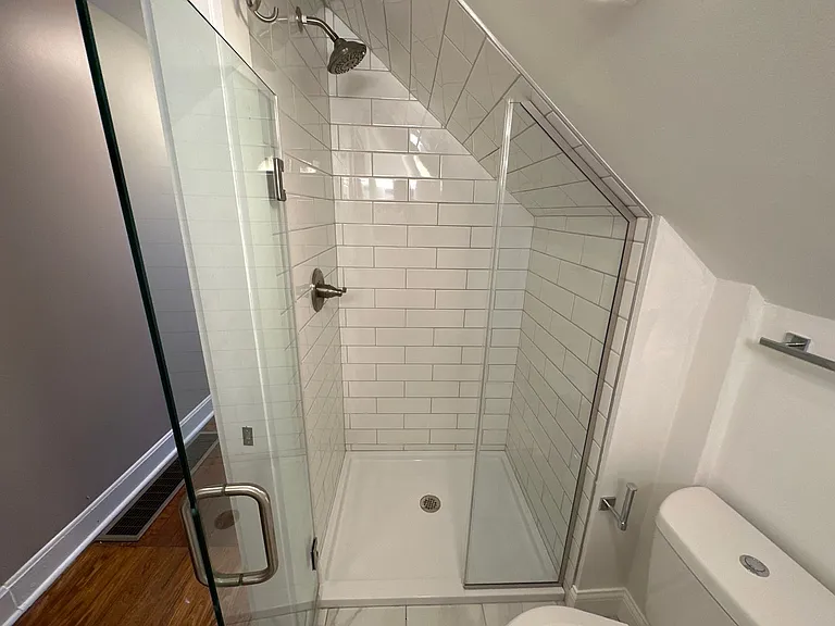 145-147 Chittenden Ave — Photo 18