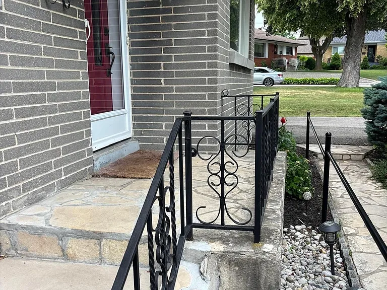 4 Weldon Ct — Photo 6
